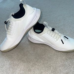 White Cloves Size 8.5